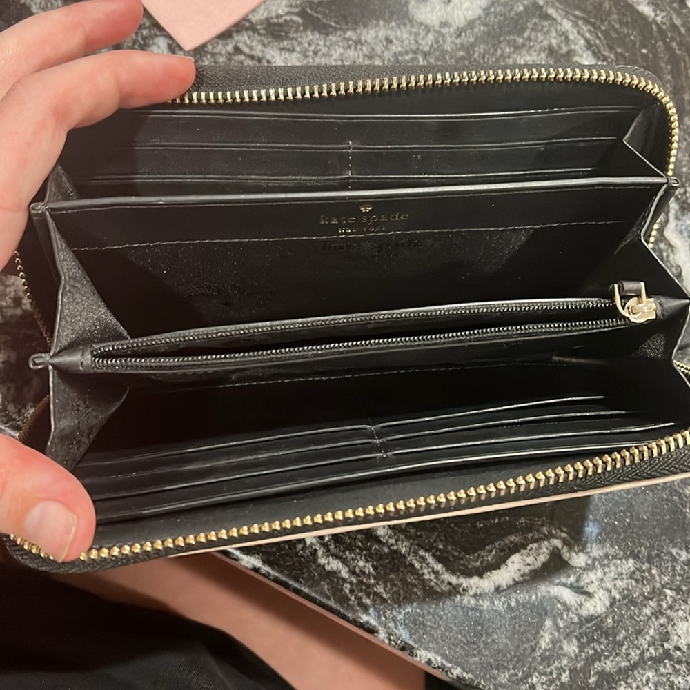 Wallet - Picture 2 of 2